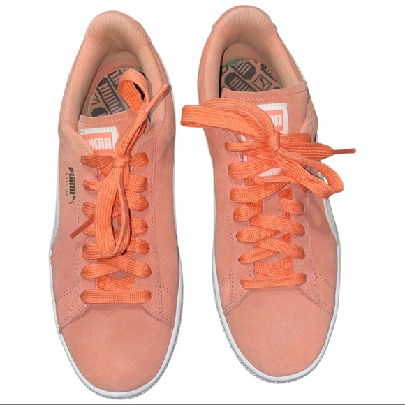Peachy colored suede PUMA sneakers sz 8.5 - Picture 2 of 7
